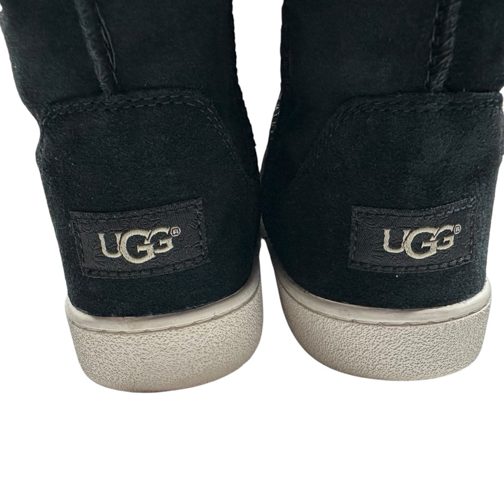 UGG Women's Black Mika Classic Sneaker Size 8 - Picture 5 of 16